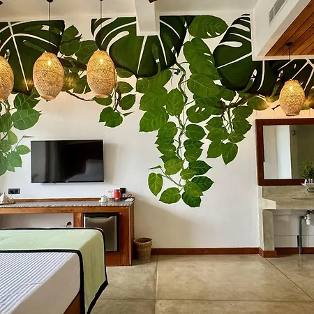 Coastline Mirissa Boutique Hotel And Spa Room photo