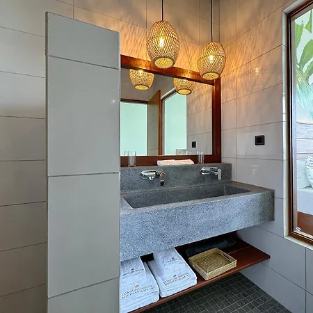 Coastline Mirissa Boutique Hotel And Spa Room photo