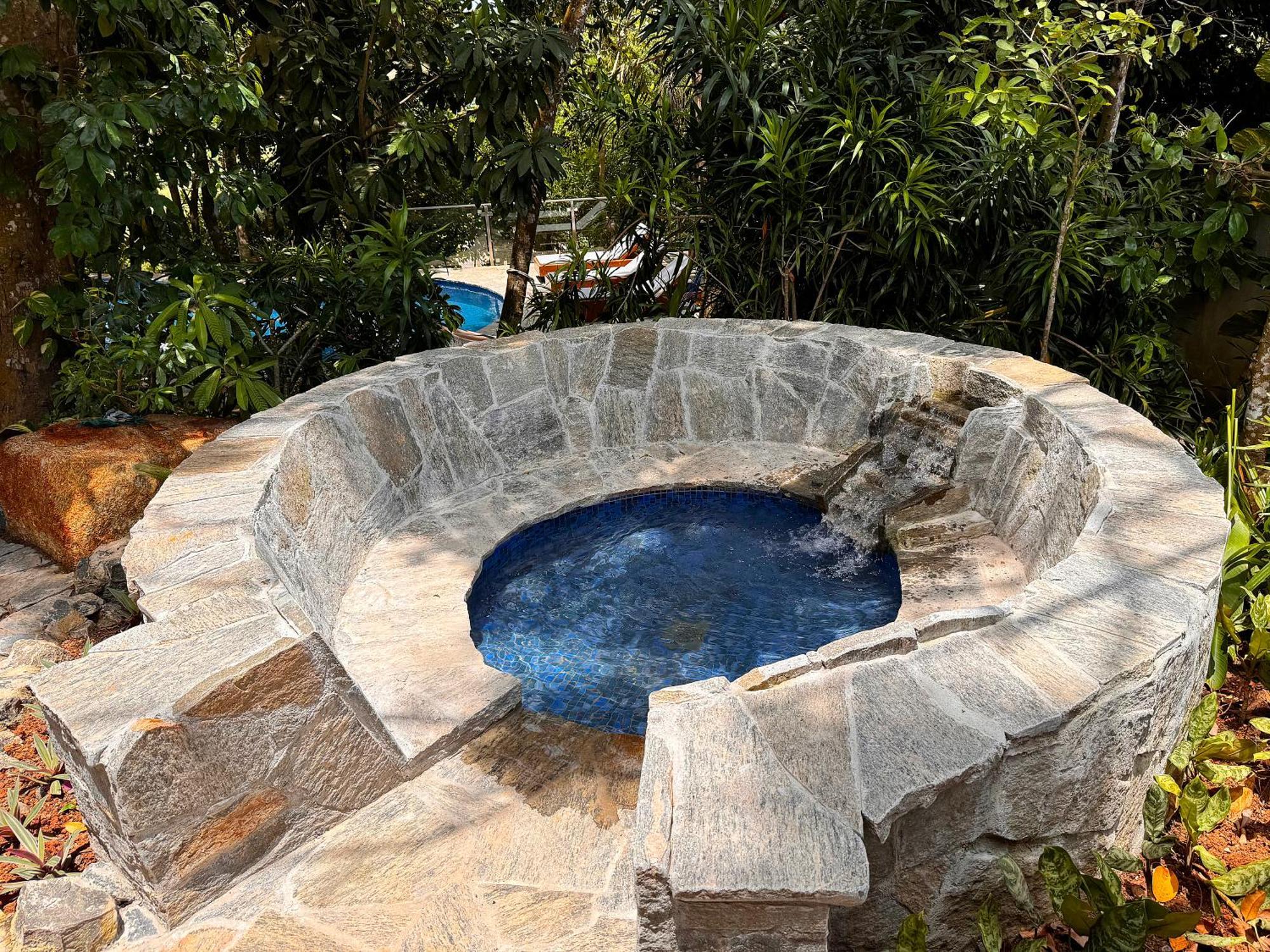 Coastline Boutique And Hotel 5*