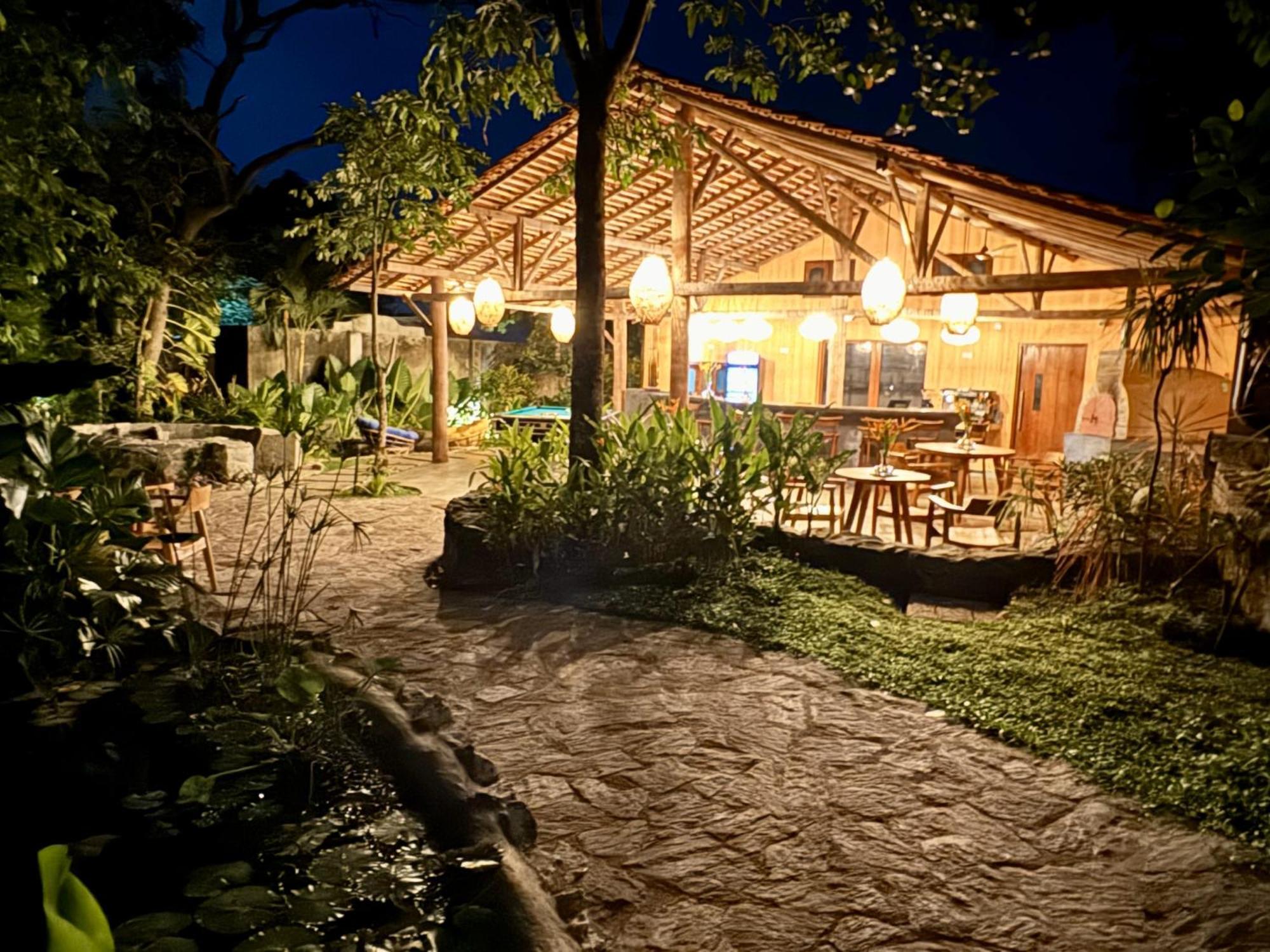 Hotel Coastline Boutique And 5*