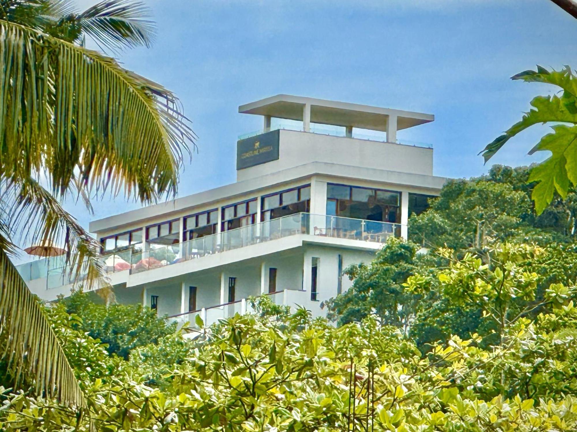 Coastline Boutique And Hotel 5*