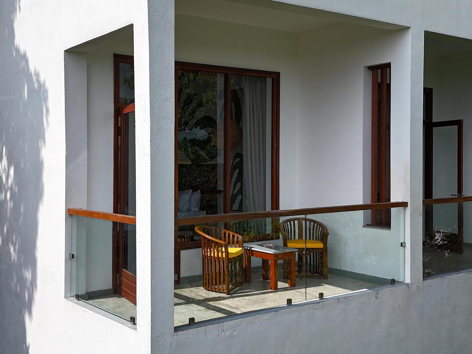Hotel Coastline Boutique And 5*